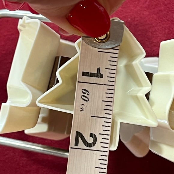 Cookie cutters 5 in one tool aluminum plastic ROLLER vintage Hong Kong 2” candy - Picture 7 of 15